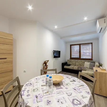 Apartment E-home *