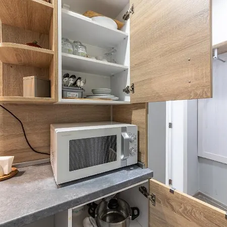 Apartment E-home *